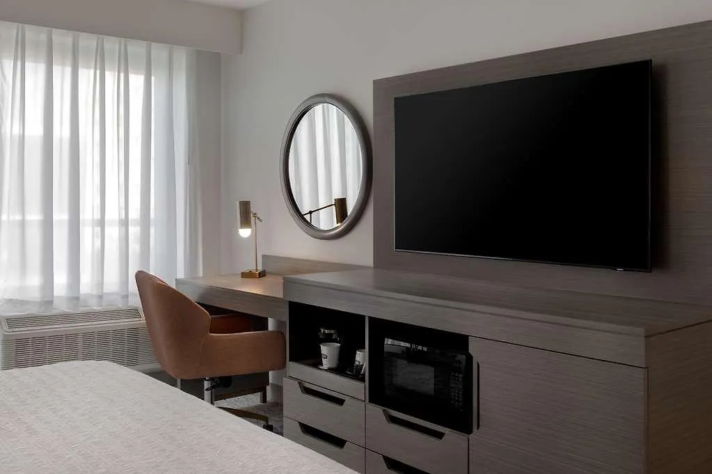 Hotel Hampton Inn By Hilton Winnipeg Downtown