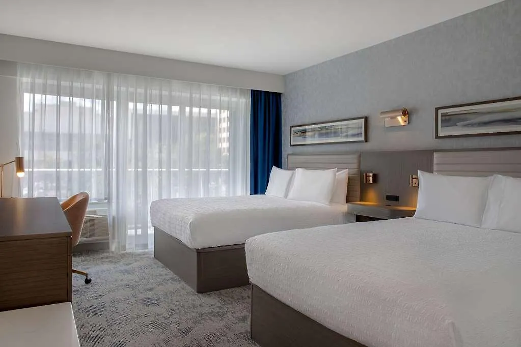 Hampton Inn By Hilton Winnipeg Downtown 0*,