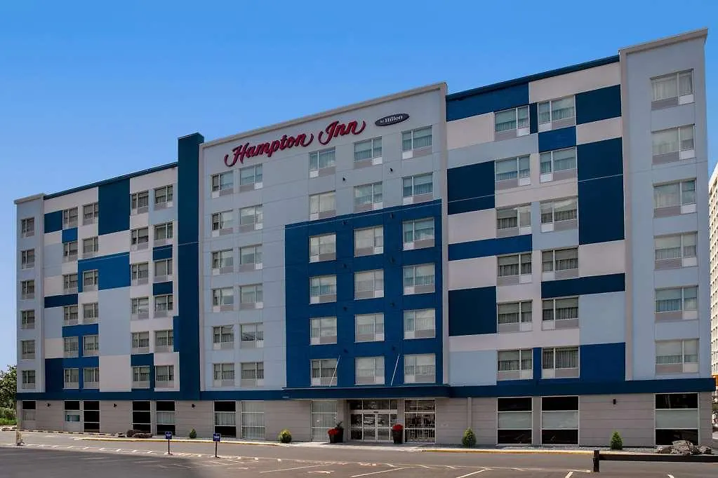 Hampton Inn By Hilton Winnipeg Downtown 0*,  Canada