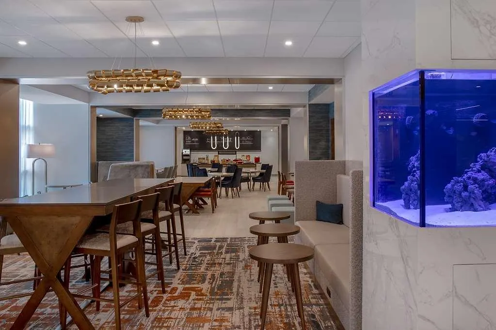 Hotel Hampton Inn By Hilton Winnipeg Downtown